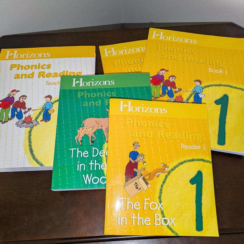 FULL SET Horizons Phonics & Reading Grade 1. LIKE NEW!